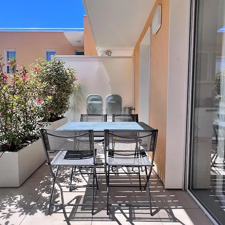 Apartment Le Baudelaire Nice