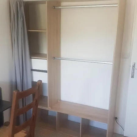 Seaside Tram Haven: Budget-friendly With Kitchen And Views * Nice
