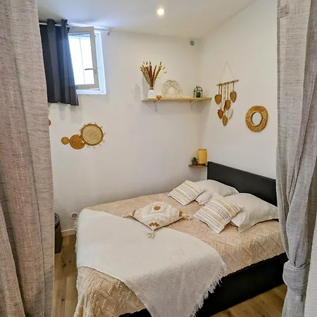 Cosy Proche Du Port Apartment *