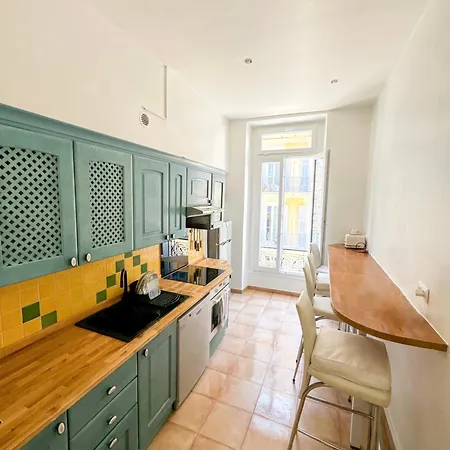 Apartment L'echappee De Riviera I Centre-ville I Climatise I Proche Gare Et I Ideal Couple Et Famille *