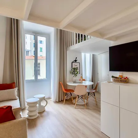 Suede Promenade Duplex At 1 Min From The Sea 2 Bathrooms * Nice