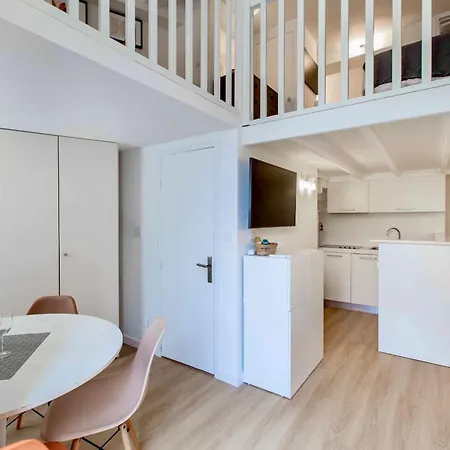 Suede Promenade Duplex At 1 Min From The Sea 2 Bathrooms Apartment