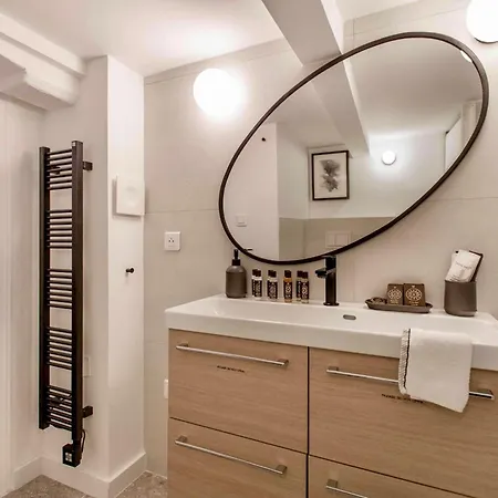 Suede Promenade Duplex At 1 Min From The Sea 2 Bathrooms Apartment *