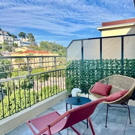 Charming Studio With Terrace Apartment *