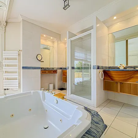 Mont Boron - Wifi, Ac, 4 Pers, Piscine, Parking *
