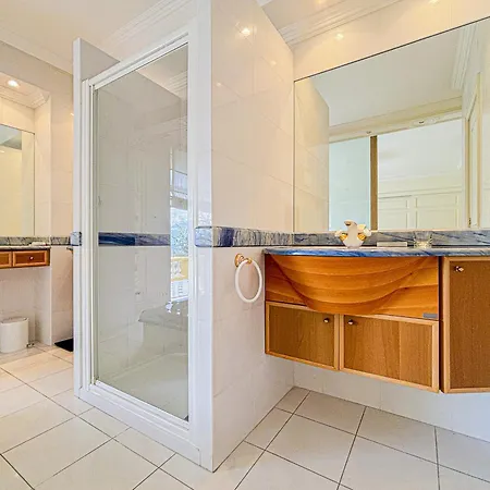 Mont Boron - Wifi, Ac, 4 Pers, Piscine, Parking *