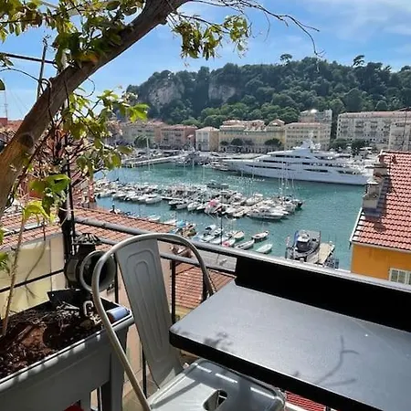 Apartment Dernier Etage Port De Nice