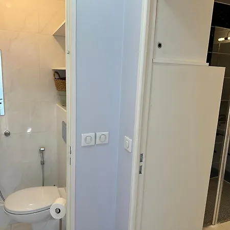 Apartment Providence - Elegant F3, Vue Incroyable, Balcon,ascenseur, Wifi