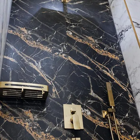 3 Pieces Promenade Apartment