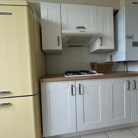 Apartment F4 80m2 Fabron, Parking *