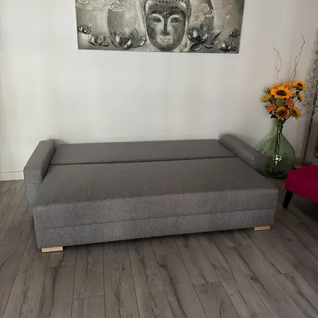 Gorgeous 2 Bedrooms Apartment