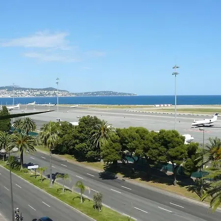 Large Flat Terrace Sea View, Promenade Des