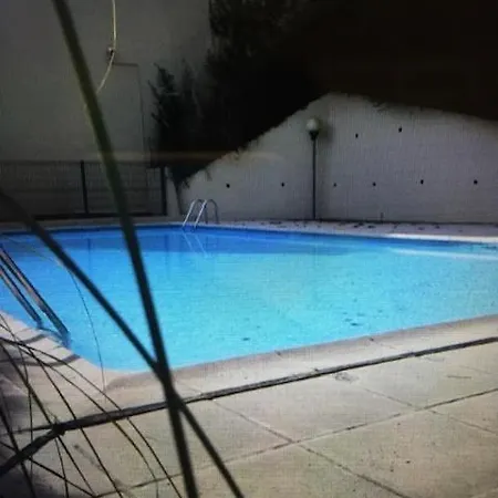 La Madonette Apartment *