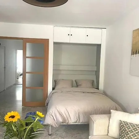 Apartment Cosy 2 P,a Deux Pas De La Plage, Calme-parking Nice