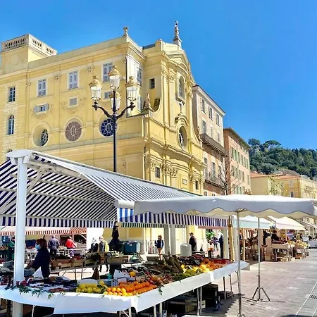 In Old Town - 2min Beach, Restaurant & Bars Apartment