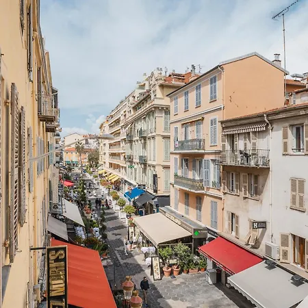 Apartment Renting - 8france - Luxury & Comfort Jacuzzi Massena Nice