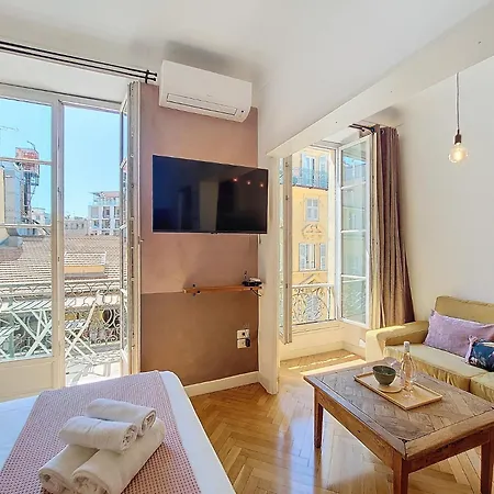 Nestor&jeeves - Trip - - Balcony Apartment Nice