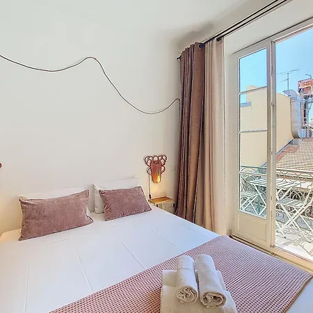 Apartment Nestor&jeeves - Trip - - Balcony Nice
