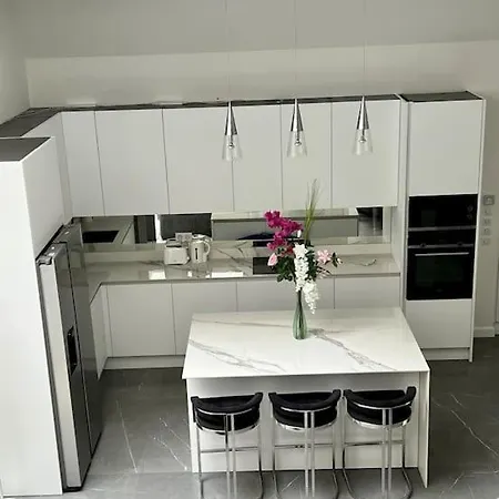 Apartment Magnifique Loft Au Coeur De Nice
