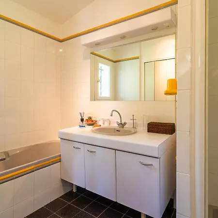 Hatelma Vi4404 By Riviera Homes * Nice