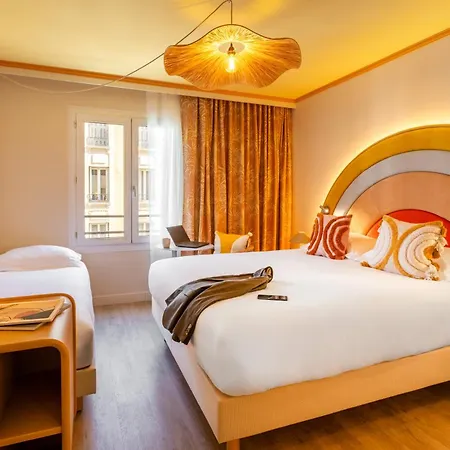 Apogia Hotel