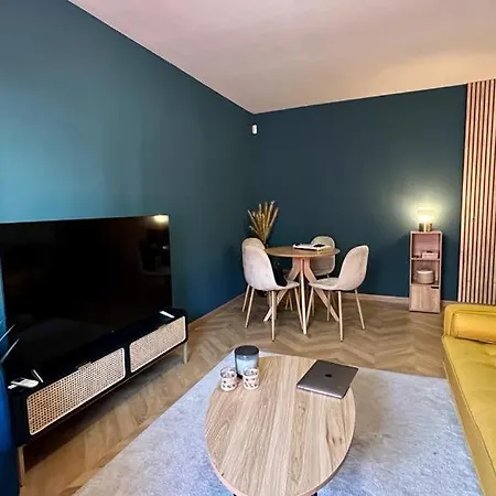 Apartment Blue *