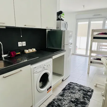 Studio Cosy Et Moderne Apartment