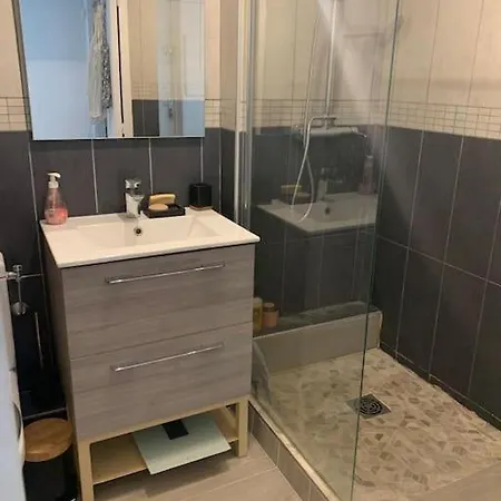 Studio Avec Piscine Apartment