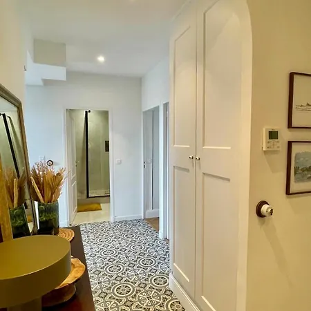 Appartement Modern & Bright 2 Bedrooms - City Center