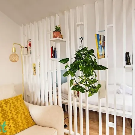 Apartment Au Petit Carre D Or Proche Plages Et Prom Nice