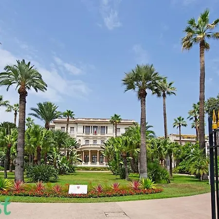 Au Petit Carre D Or Proche Plages Et Prom Apartment Nice