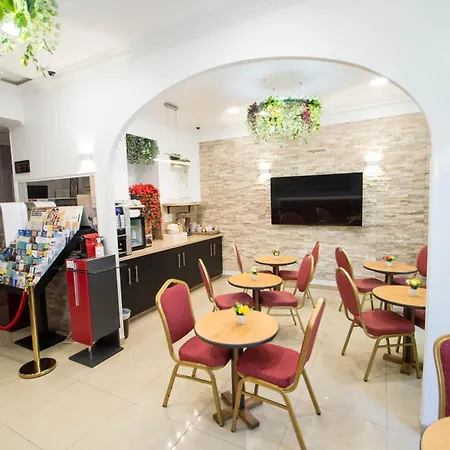 Parisien 3* ניס