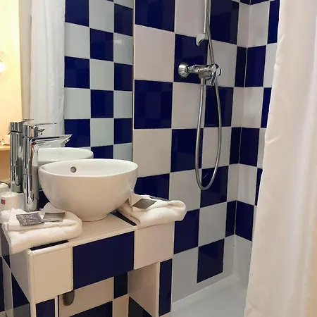 Hotel Rivoli 3*