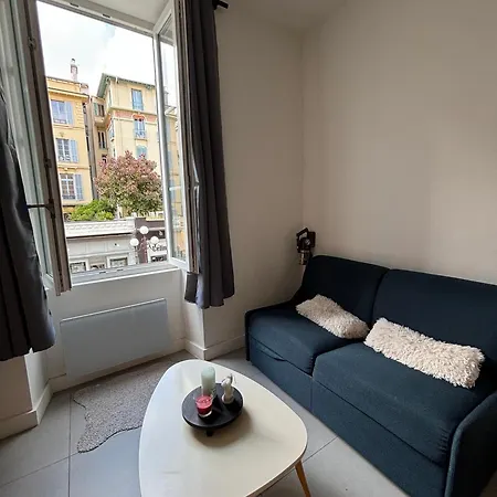 Apartment 1 Bedroom Flat In Heart Of Nice