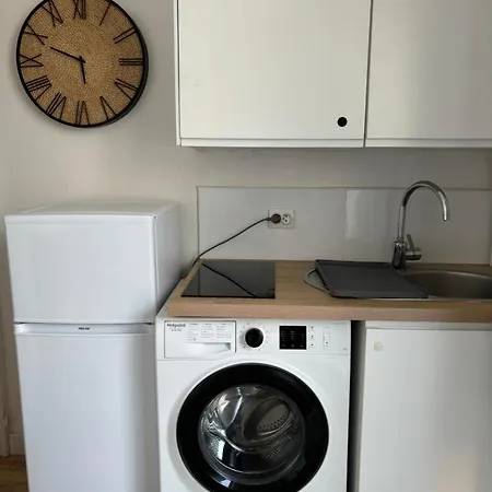 1 Bed Flat - Jean Medecin - Station Apartment