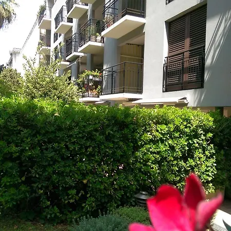 Apartment Harry Garden *