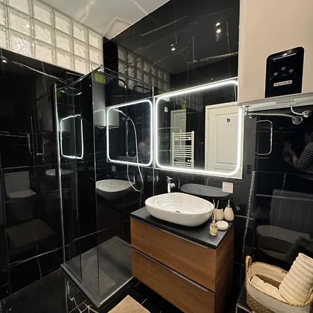 Apartment Newly Refurbished *