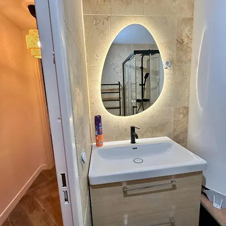 Modern & Cosy 3 Bedrooms Train Tramway Apartment Nice