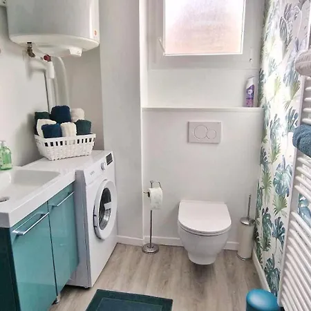 Cosy - Proche Et Toute Commodites Apartment Nice