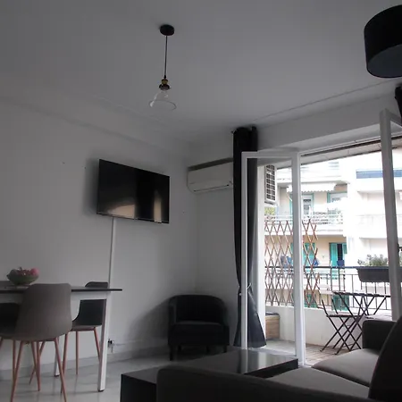 Apartment Proche Nice