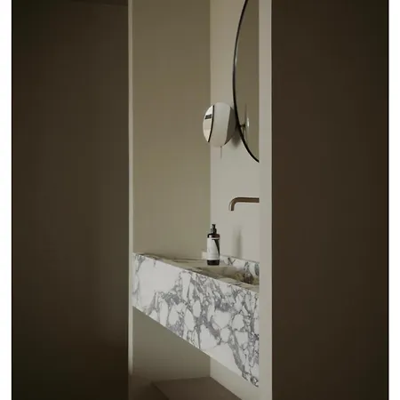 Le Versailles 빌프랑슈쉬르메르