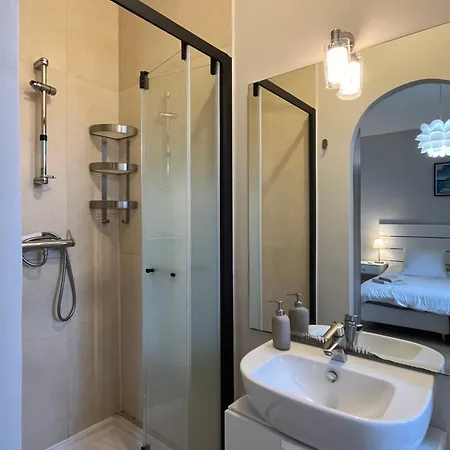 4 Chambres. French Riviera Apartment *