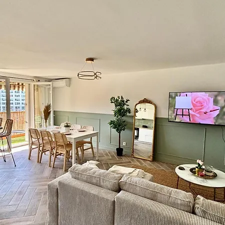 Apartment Modern & Cosy 3 Bedrooms Train Tramway *