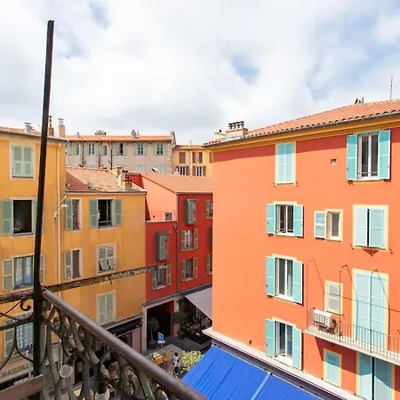 #52 Bonaparte 5 Min To Old Town Balcony & Ac *
