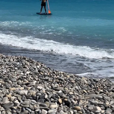 Nice-flat-nice