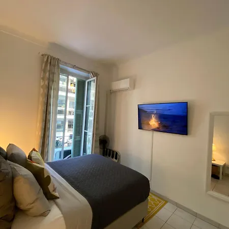 The French Coastal Retreat By J - Central, 5 Mins To Sea, Tram, Train, Ac, Wifi *