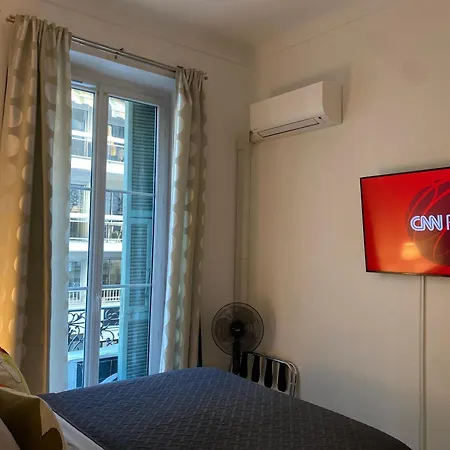 The French Coastal Retreat By J - Central, 5 Mins To Sea, Tram, Train, Ac, Wifi Apartment