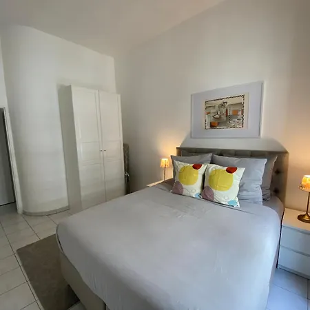 The French Coastal Retreat By J - Central, 5 Mins To Sea, Tram, Train, Ac, Wifi Nice