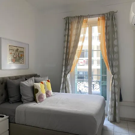 The French Coastal Retreat By J - Central, 5 Mins To Sea, Tram, Train, Ac, Wifi *