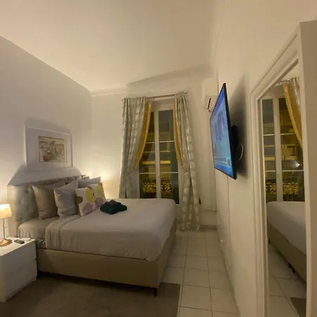The French Coastal Retreat By J - Central, 5 Mins To Sea, Tram, Train, Ac, Wifi Apartment